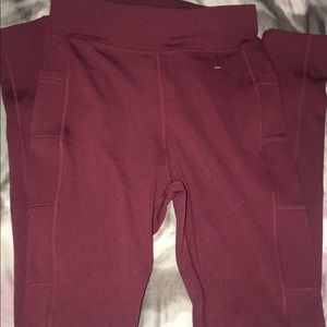 pop fit maroon leggings w pockets size small